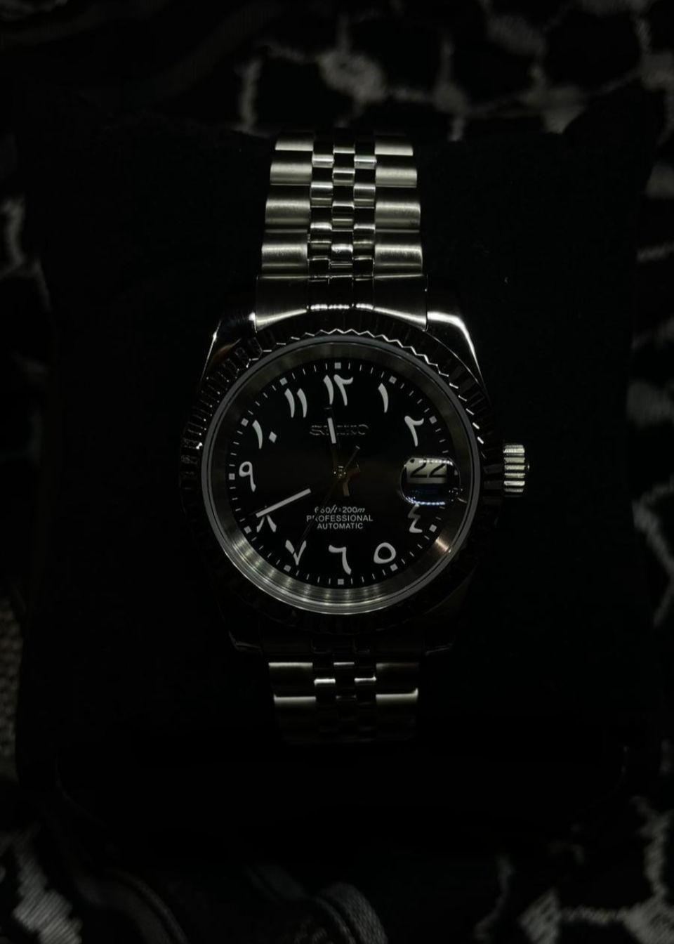 SeikoJust - Metallic Black Arabic